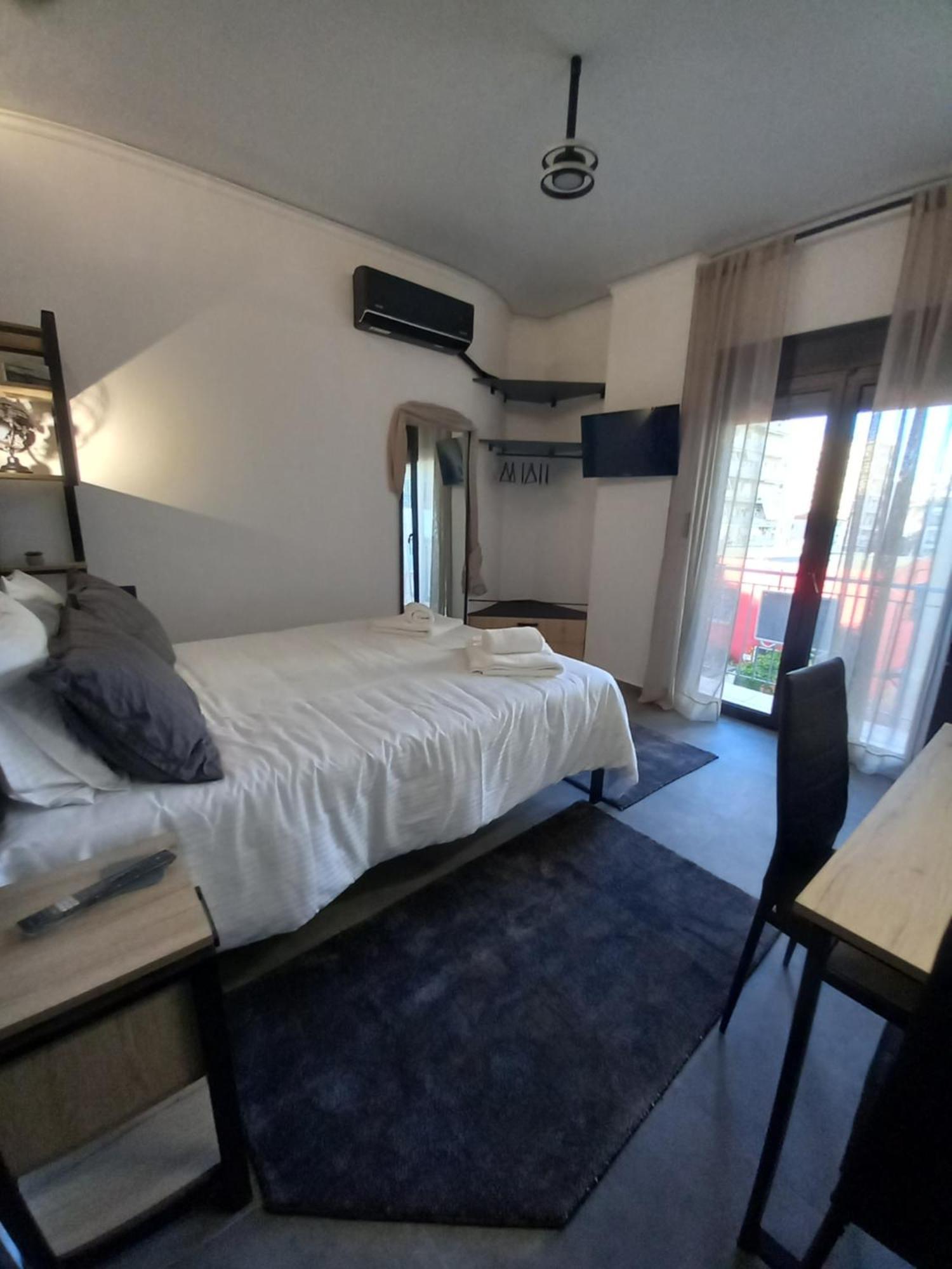 Studio Mayer Patras Ngoại thất bức ảnh
